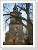 Kirchturm mit sanierten Turmfenstern Kirchturm mit sanierten Turmfenstern